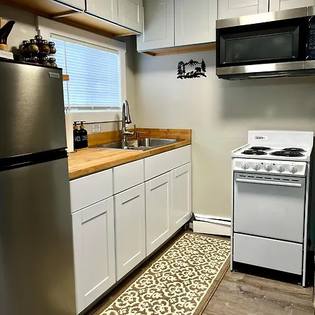 Log House In Heart Of Anchorage Apartment Exterior photo